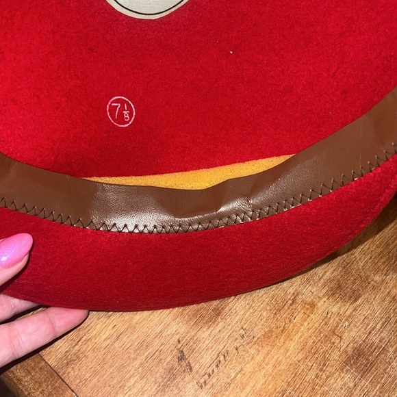 Vintage 100% Wool Made in England Scarlet Red Beret - Picture 6 of 8